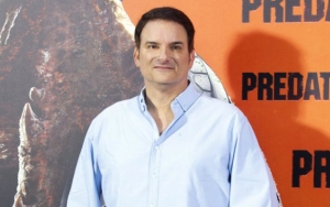  Emotional Shane Black Owned Up to His Fault Again at 'The Predator' Premiere