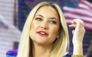 Kate Hudson Raves Over Her 'Beautiful Family' After Tearful Telephone Reunion With Estranged Sister
