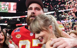 Travis Kelce Grabs Pizza With Friends in Cleveland After Enjoying Romantic Getaway With Taylor Swift