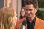 Andrew Garfield Gets Flirty in Viral Golden Globes Interview 
