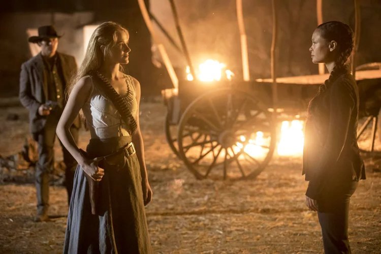 New 'Westworld' Season 2 Photo Teases Pivotal Reunion
