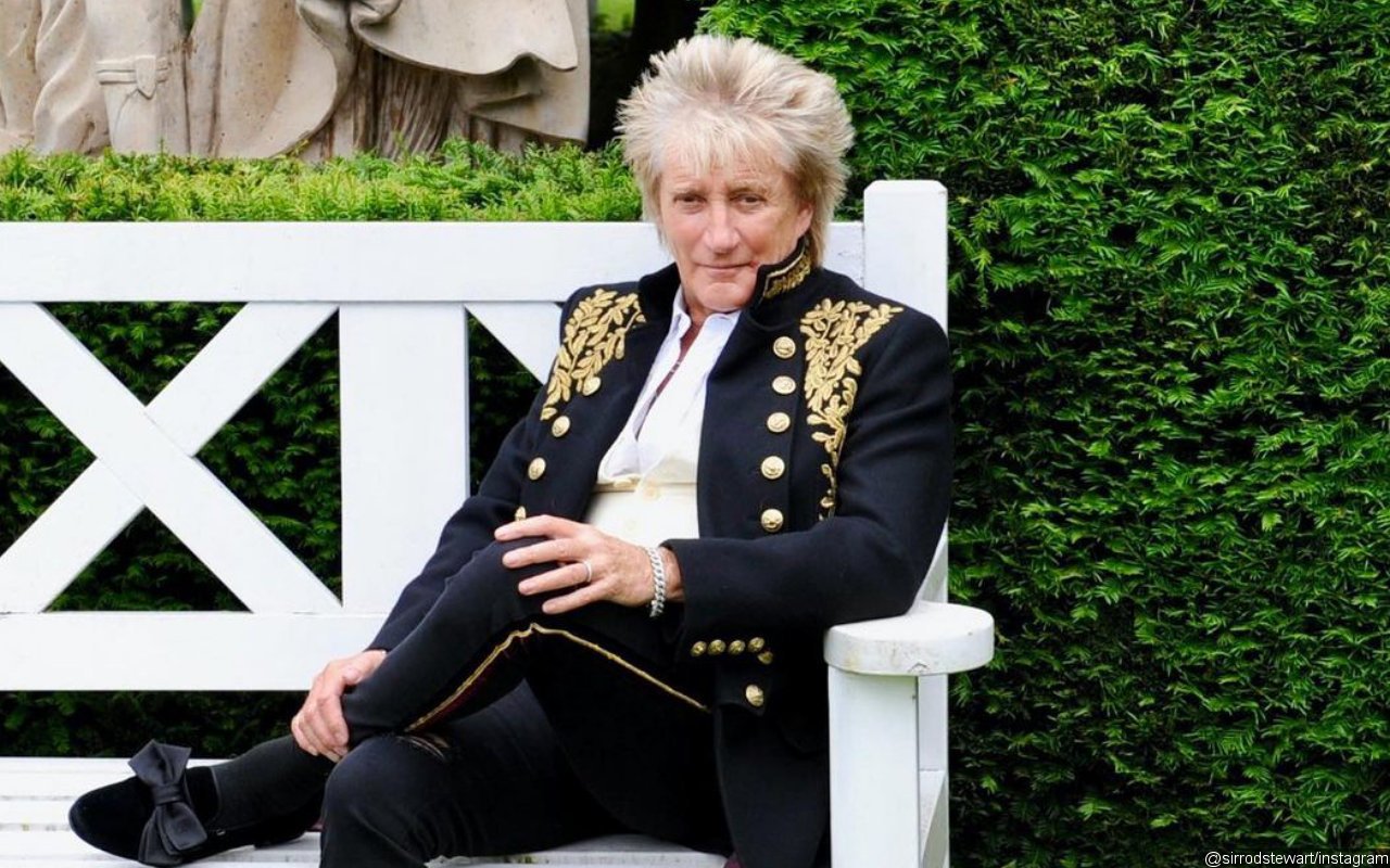 Rod Stewart Calls Knee Surgery During COVID Lockdown Best Thing He Had Ever Done