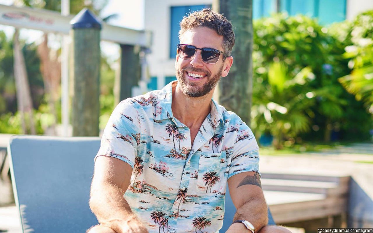 'Bachelor in Paradise' Star Casey Woods Hasn't Walked in 4 Months After On-Set Injury 