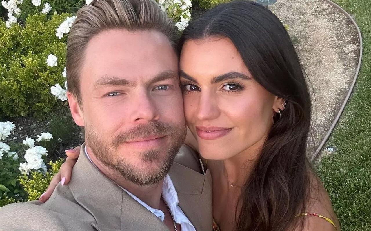 Derek Hough and Hayley Erbert Look Radiant in First Wedding Pic After Marrying in California