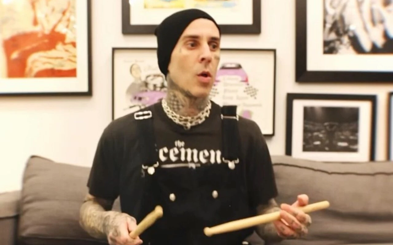 Travis Barker Visits Prayer Room Amid 'Urgent' Family Issue After Leaving Blink-182's Tour