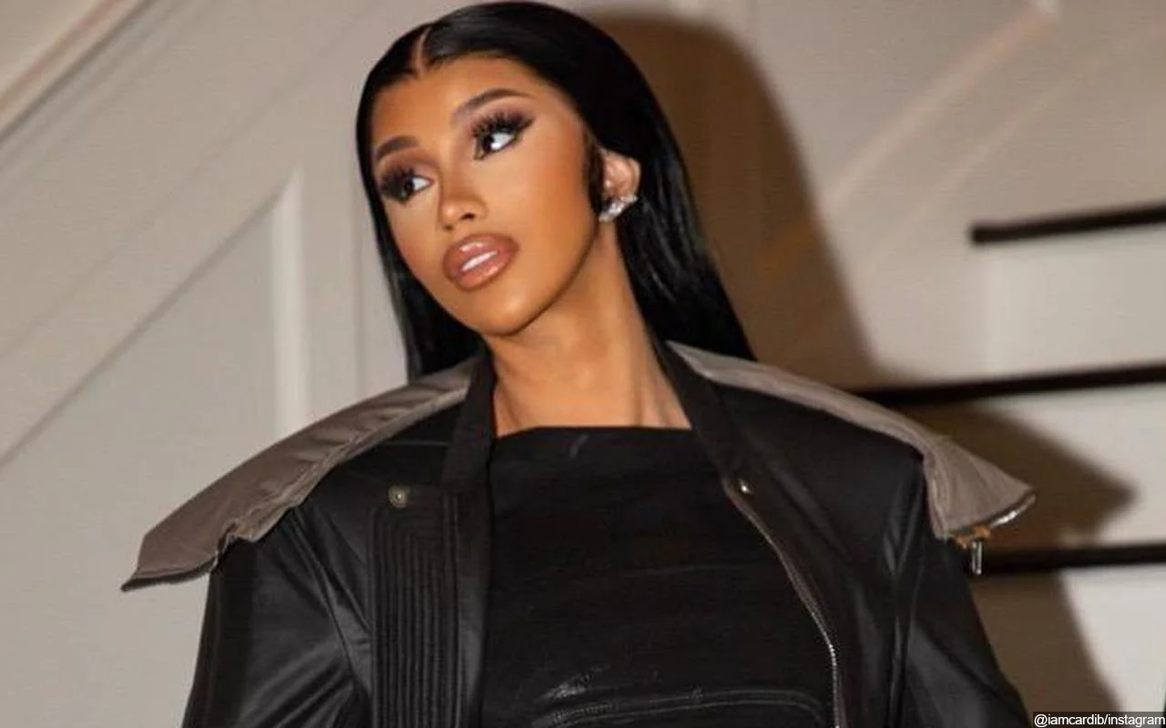Cardi B Licks and Rubs Autographed CDs All Over Her Body for Fans