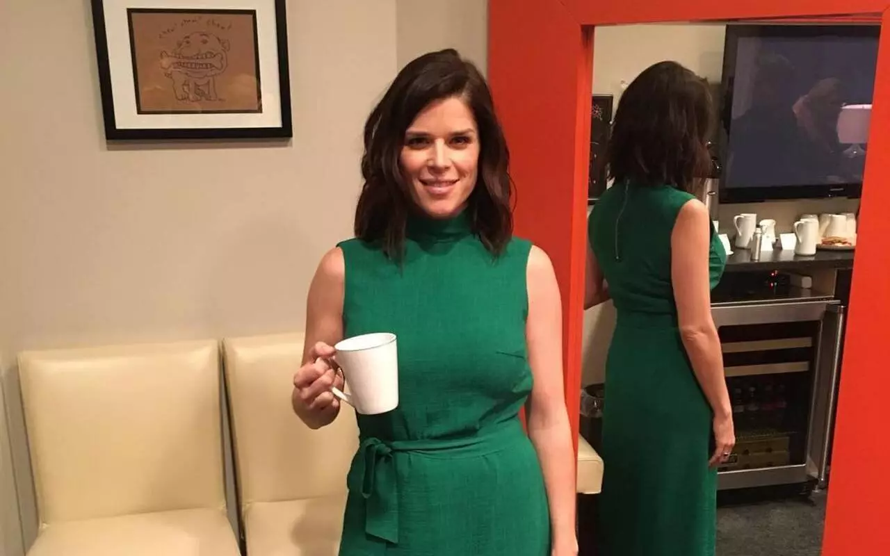 Neve Campbell Dishes on Valuable Lesson From Dance Training That Keeps Her 'Sane'