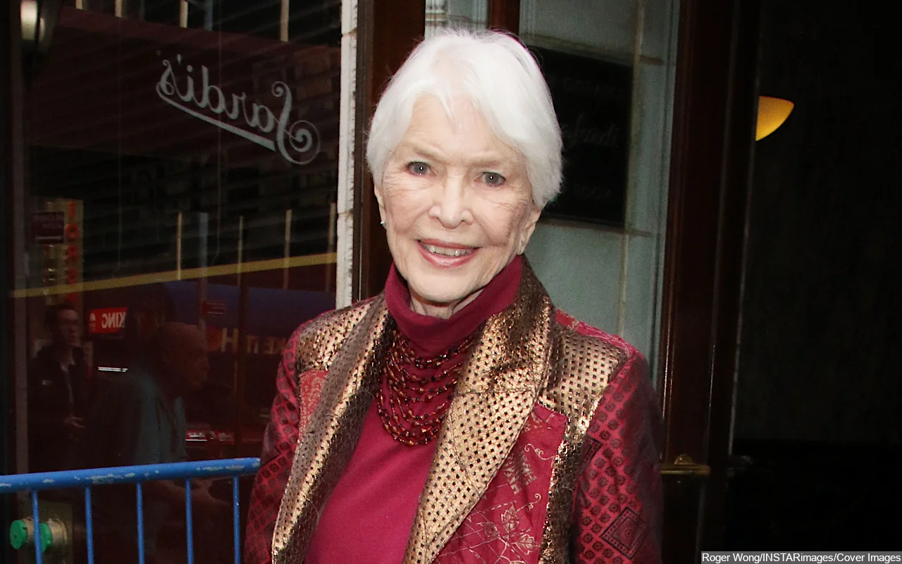 Ellen Burstyn Feels Being Left Out of Ageism in Hollywood