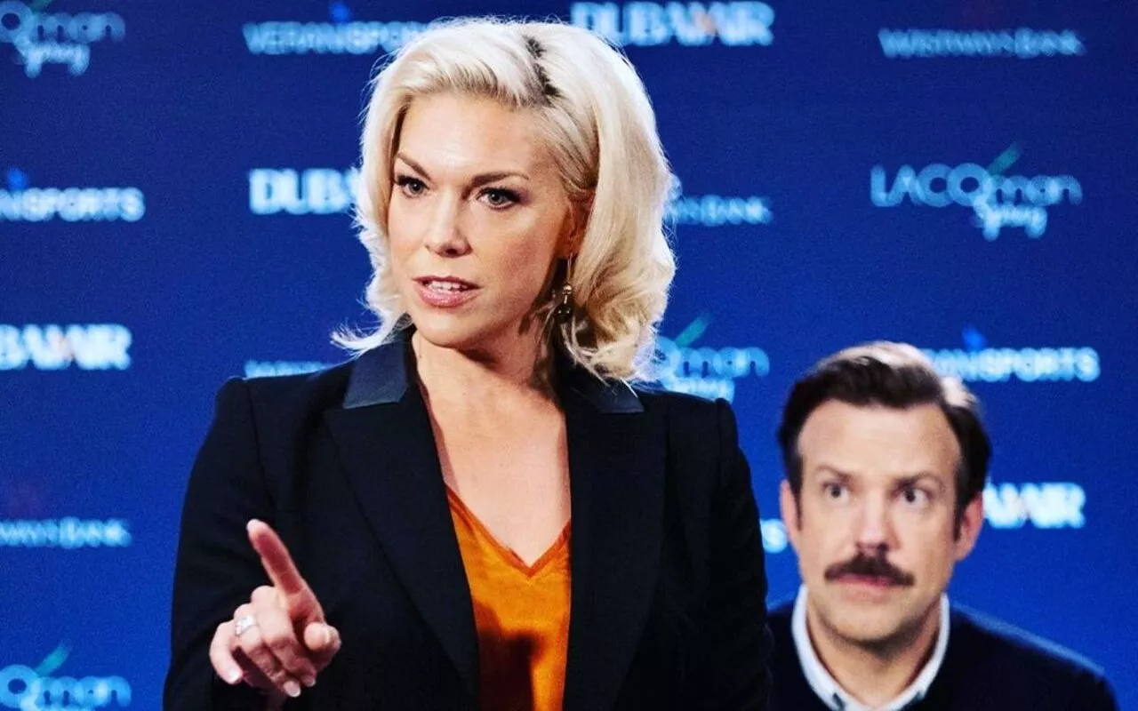 Hannah Waddingham Explains Jason Sudeikis' Surprise Cameo in Her Christmas Special