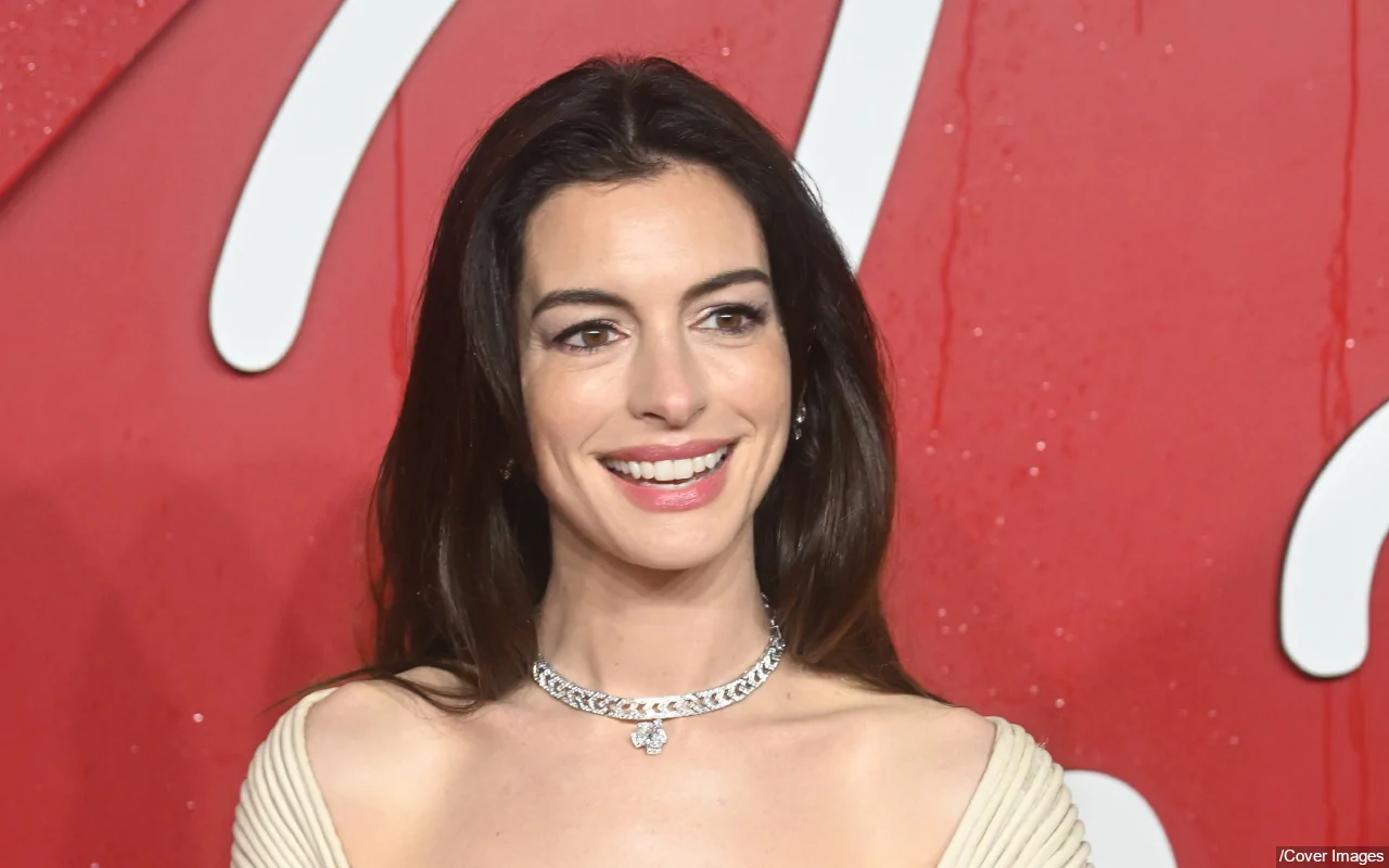 Anne Hathaway Doubts Her Scrapped 'Barbie' Movie Could've Lived Up to Greta Gerwig's