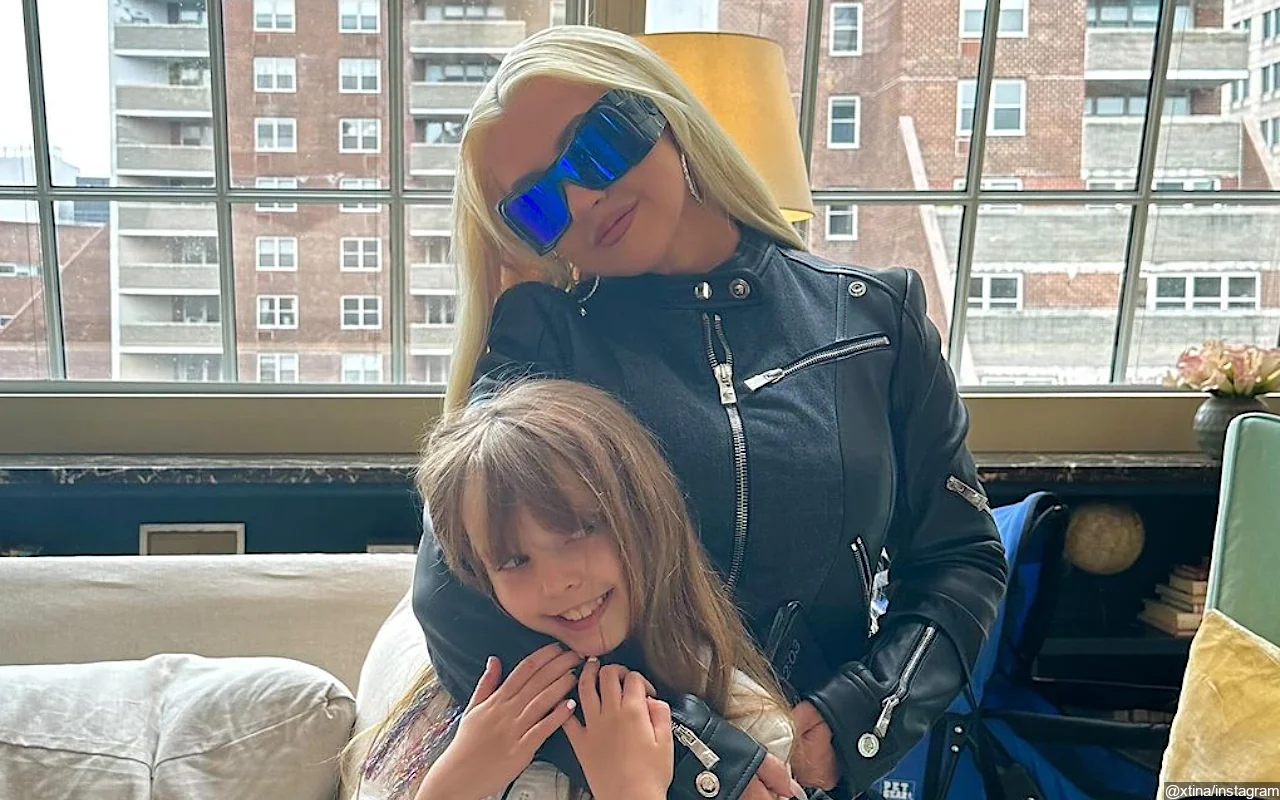 Christina Aguilera Celebrates Birthday With Daughter Summer Rain in Sweet Video