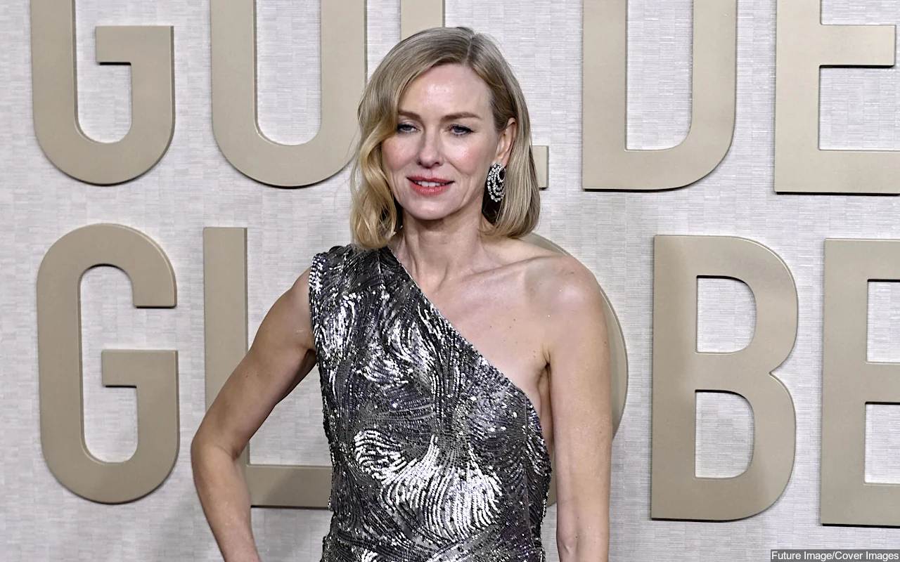Naomi Watts' Grief 'Never Goes Away' After Her Father's Death