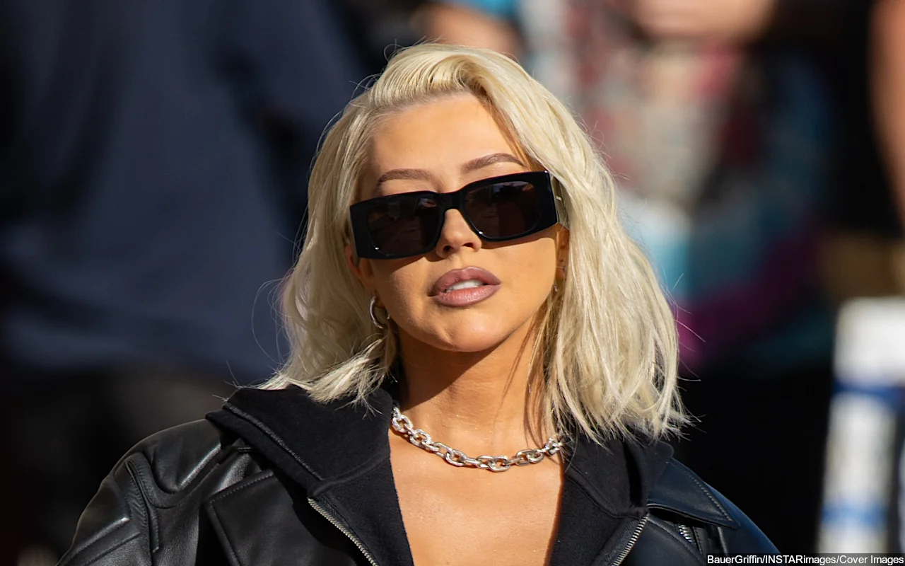 Christina Aguilera Flaunts Slimmed-Down Look in Skin-Tight Outfit Amid Ozempic Rumors