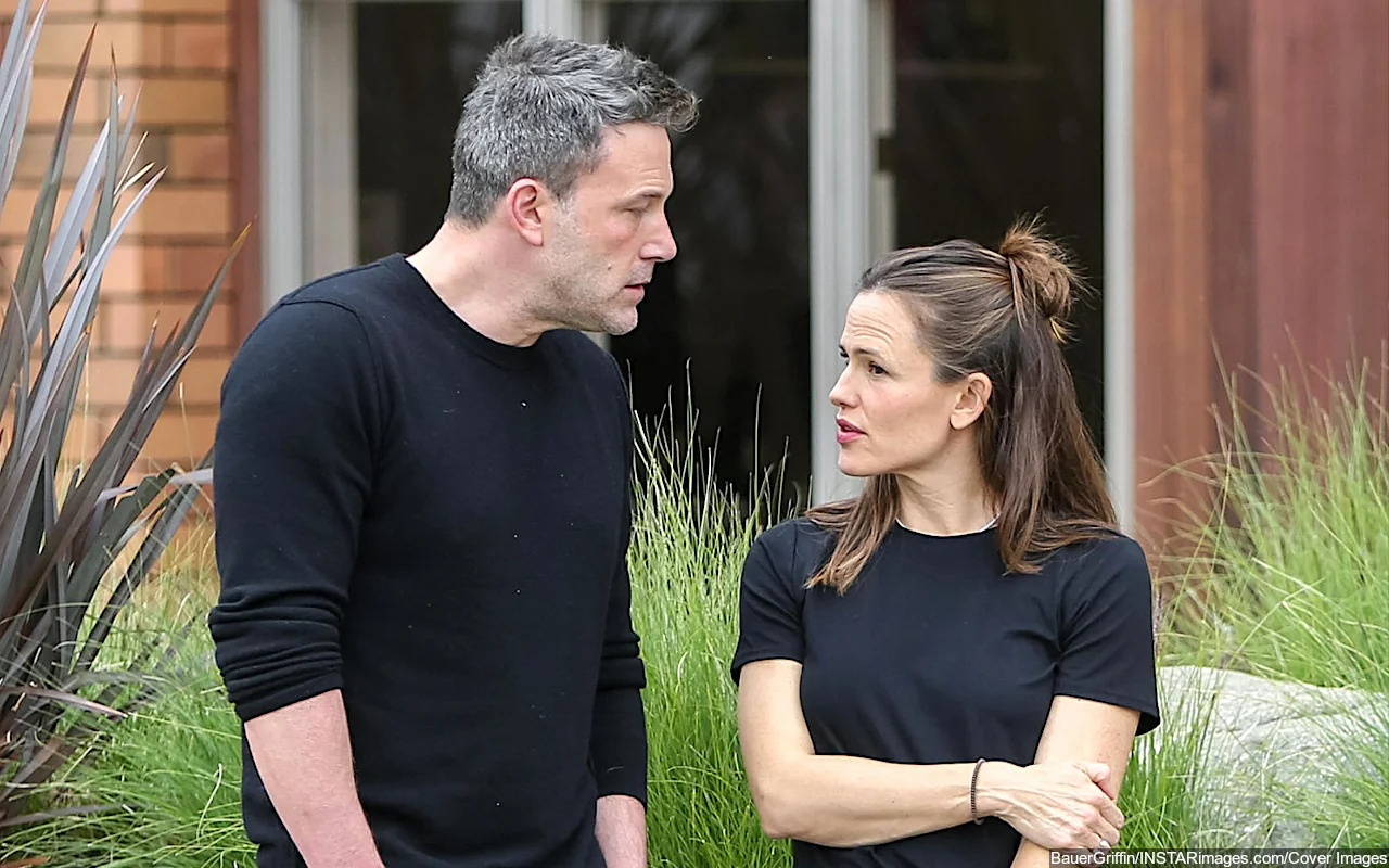 Ben Affleck Recruits Ex-Wife Jennifer Garner for Next Directorial Film Project