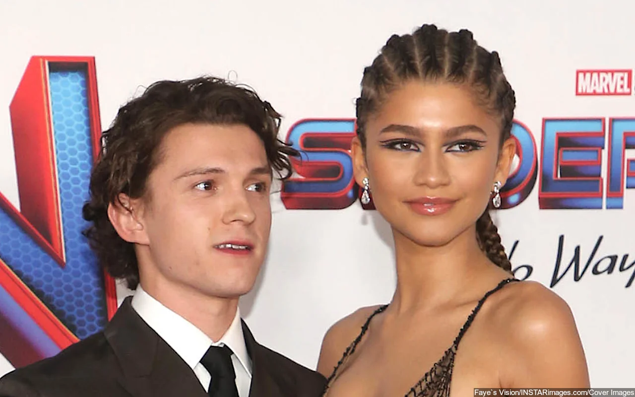 Zendaya and Tom Holland Seen Holding Hands on First Public Date Since Split Rumors