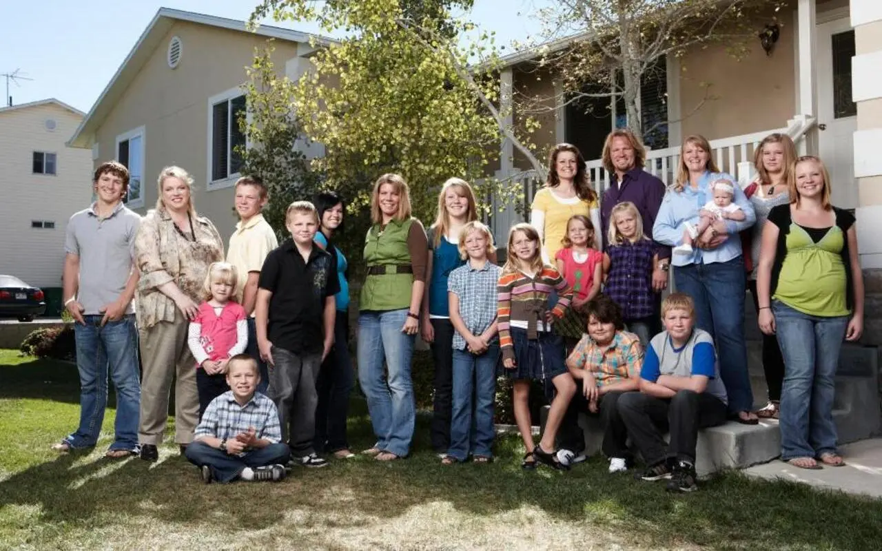 'Sister Wives' Cameras Continue Rolling Despite Tragic Death of Janelle Brown's Son 
