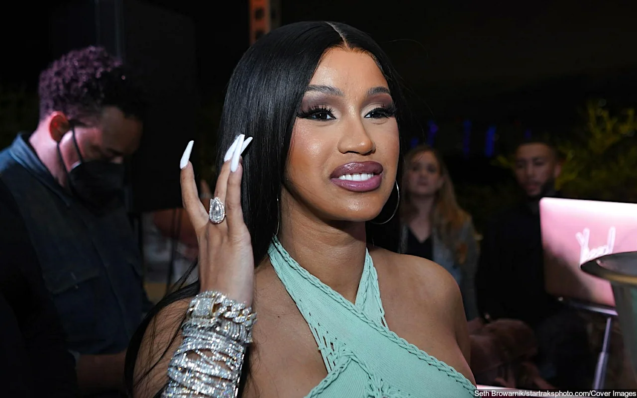 Cardi B Involved in Back-and-Forth With TikToker Calling Her 'Very Ghetto'