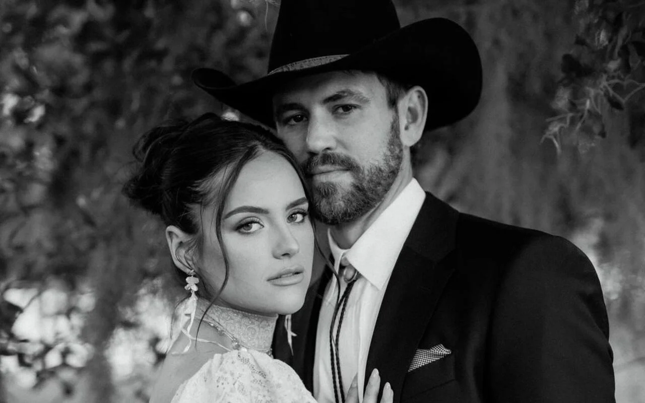 Nick Viall and His Bride Natalie Welcome Their Guests With 'Country-Chic' Party Ahead of Wedding