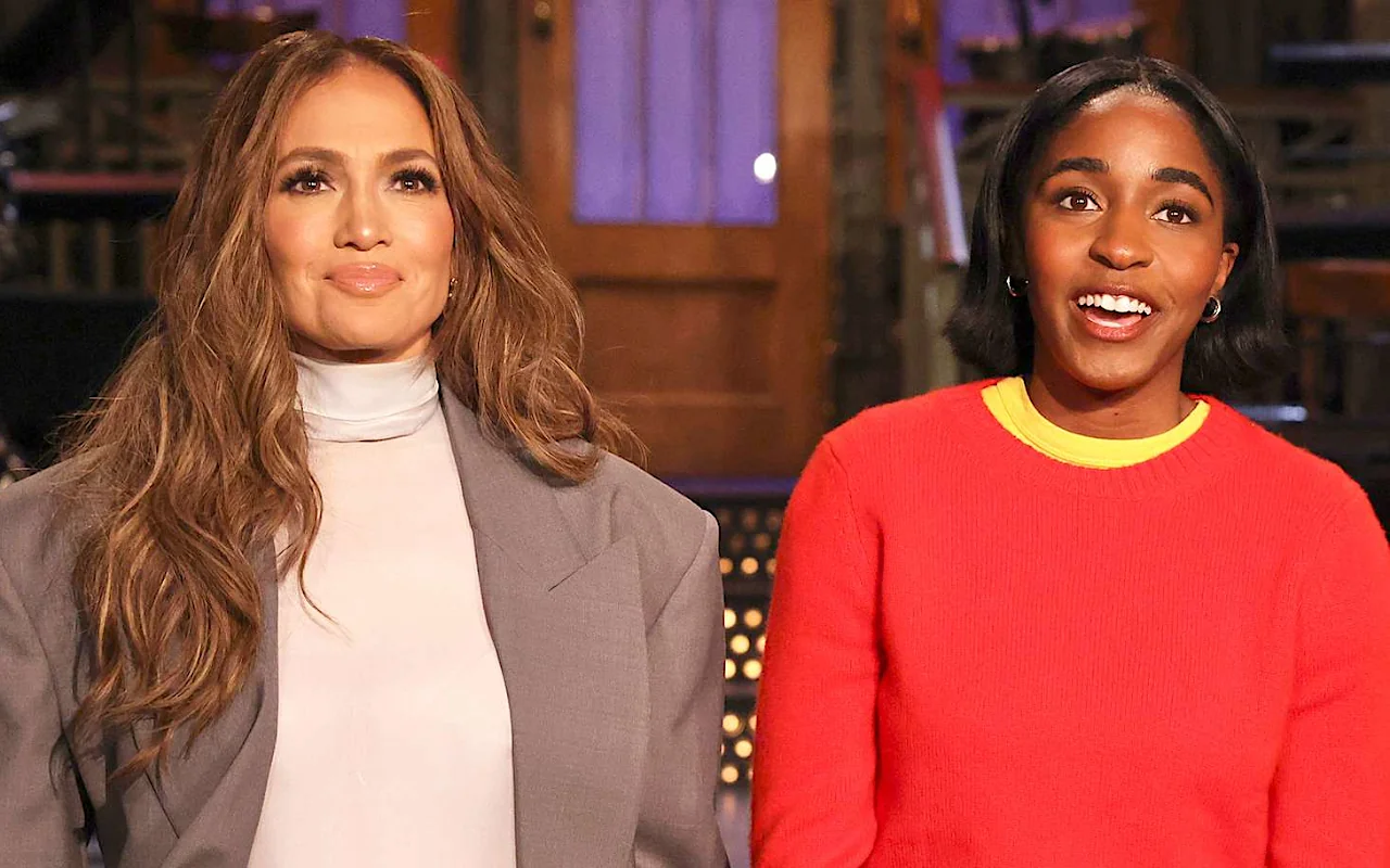 Ayo Edebiri Denies 'SNL' Behind-the-Scenes Tension With Jennifer Lopez