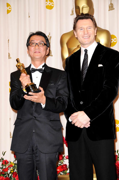 Yojiro Takita, Liam Neeson<br>81st Annual Academy Awards - Press Room
