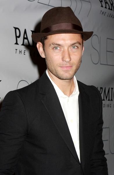 Jude Law<br>Sleuth - New York City Movie Premiere
