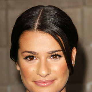 Lea Michele in "Glee" Los Angeles Premiere Event - Arrivals