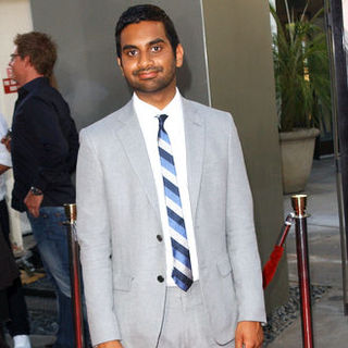 Aziz Ansari in "Funny People" Los Angeles Premiere - Arrivals