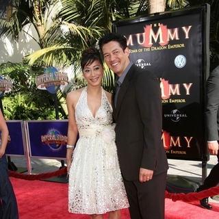 Russell Wong, Flora Cheong-Leen in "The Mummy: Tomb of the Dragon Emperor" American Premiere - Arrivals