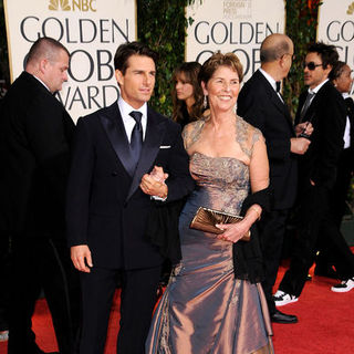 Tom Cruise, Mary Lee Mapother in 66th Annual Golden Globes - Arrivals