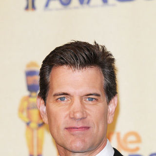 Chris Isaak in 18th Annual MTV Movie Awards - Press Room