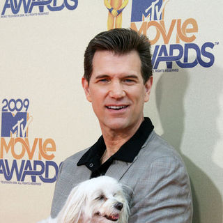 Chris Isaak in 18th Annual MTV Movie Awards - Arrivals
