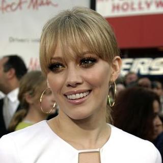 Hilary Duff in The Perfect Man Premiere - Arrivals