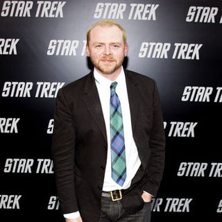 Simon Pegg in "Star Trek" Los Angeles Premiere - Arrivals