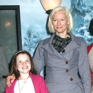 Tilda Swinton, Georgie Henley in The Chronicles of Narnia: The Lion, The Witch and The Wardrobe Book Rading and Signing