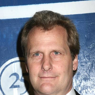 Jeff Daniels in IFP's 15th Annual Gotham Awards - Arrivals