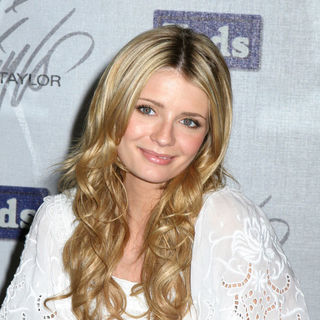 Keds Shoe Signing with Mischa Barton