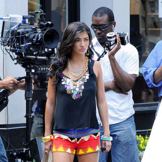 "Gossip Girls" Filming in Soho, New York on July 9, 2009