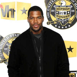 Michael Strahan in 5th Annual VH1 Hip Hop Honors - Arrivals