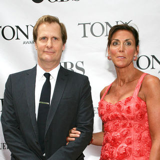 Jeff Daniels, Kathleen Treado in 63rd Annual Tony Awards - Arrivals
