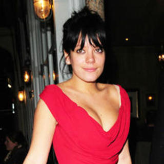 Lily Allen in Celebrity Sightings in London's West End on Valentine's Day