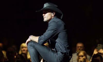 Tim McGraw Collapses Onstage in Dublin - Is He Okay?