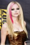 Avril Lavigne Promises Dance and Lots of Pinks in Upcoming Tour