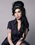 Amy Winehouse Unwell and Cancel Gig, Again