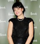 Lily Allen Exposed Her Naked Breast During TV Interview for About Three Minutes