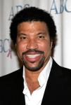 Lionel Richie Plans Reunion Tour With the Commodores