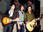 Jonas Brothers Tapped to Headline the 2008 MTV VMA