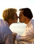 Jim Carrey Shares Kiss With Ewan McGregor in 'Phillip Morris'