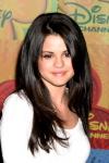 Selena Gomez Not Against Dating Rock Stars, Reveals Her Dream Man