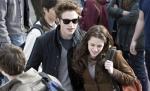 Bella Talks About Edward to Mom in New 'Twilight' TV Spot