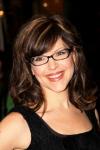Lisa Loeb to Launch Glasses Line